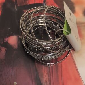 Rue21 12 Piece Silver Tone Textured Rhinestone Zebra Slip On Bracelet Bangle Set